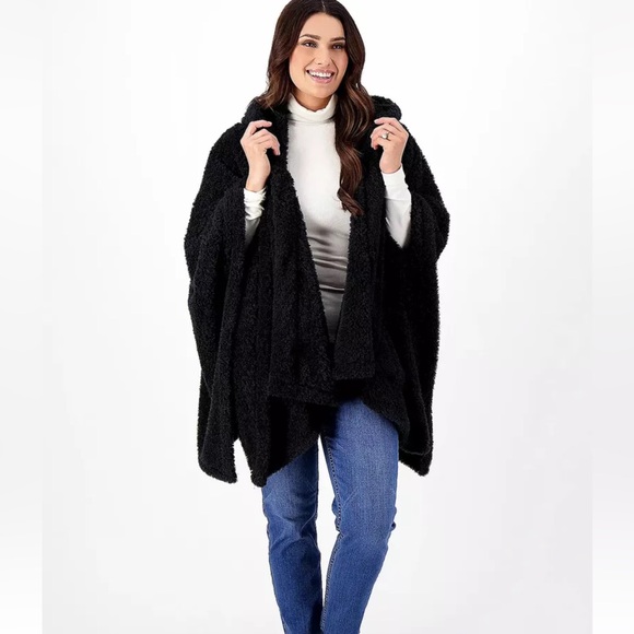 BumbleBella by Jill Martin Cotton Candy Plush Hooded Wrap - Black - O/S - Picture 2 of 3